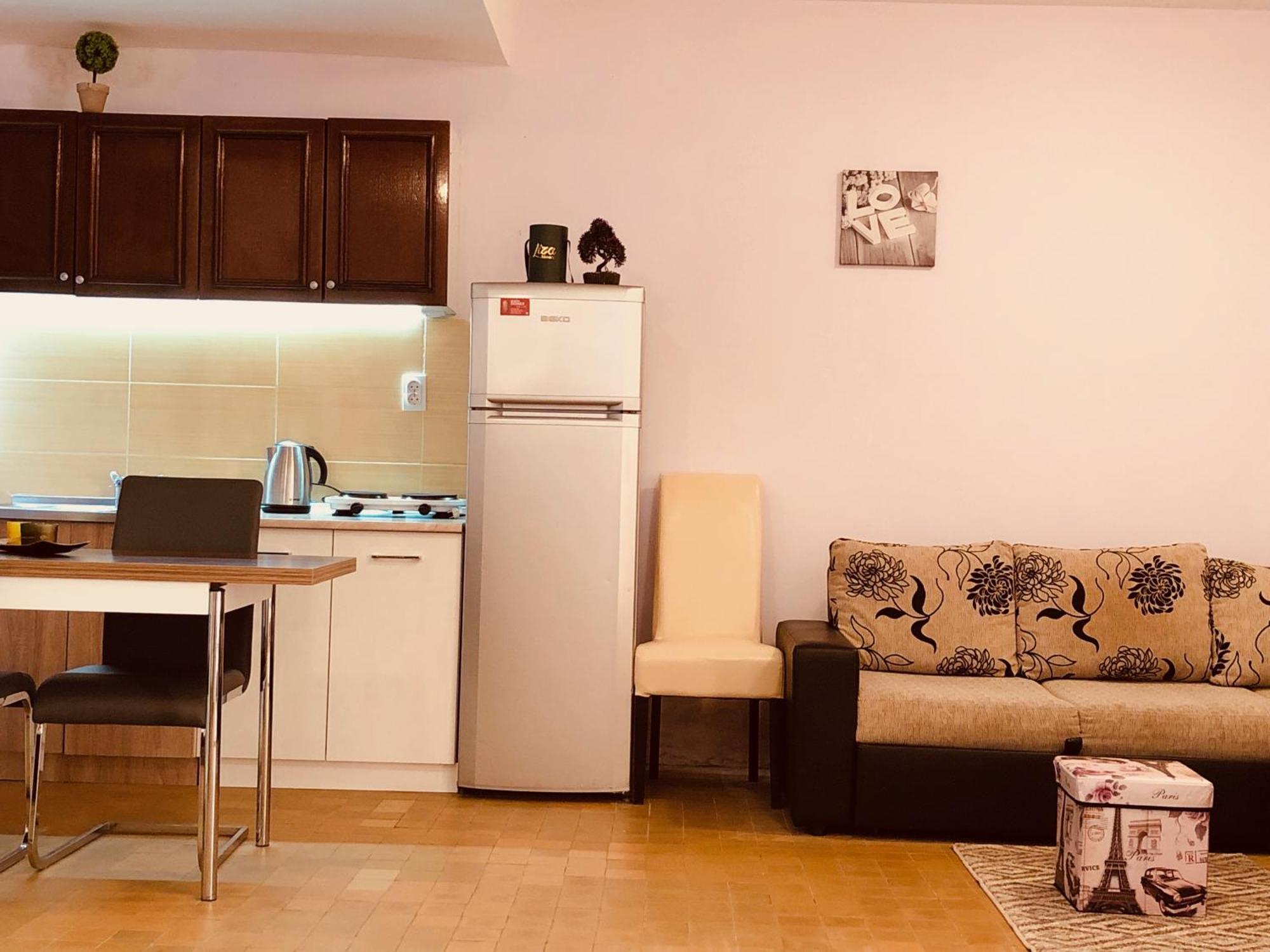 Apartments Aleksandar Petrovac Phòng bức ảnh